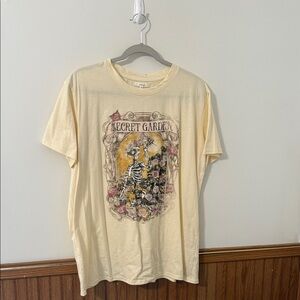 Maurices Cream Graphic Tee